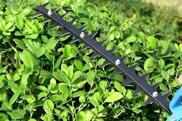 園林籬笆機(jī)刀片價(jià)格如何？在幾十到幾百元不等！